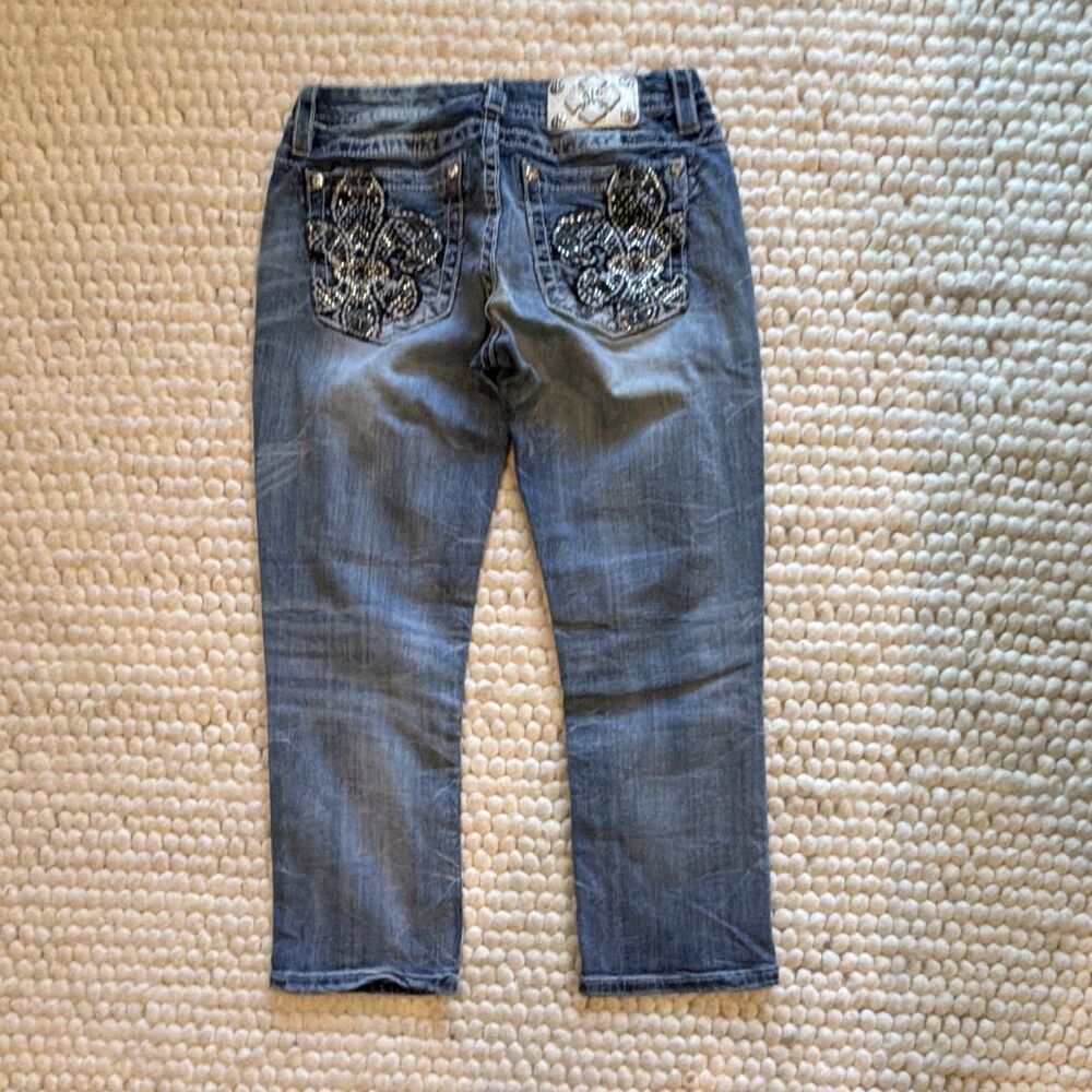 Miss Me Women's Mid-Rise Cropped Blue Denim Jeans Embroidered Pockets 29R